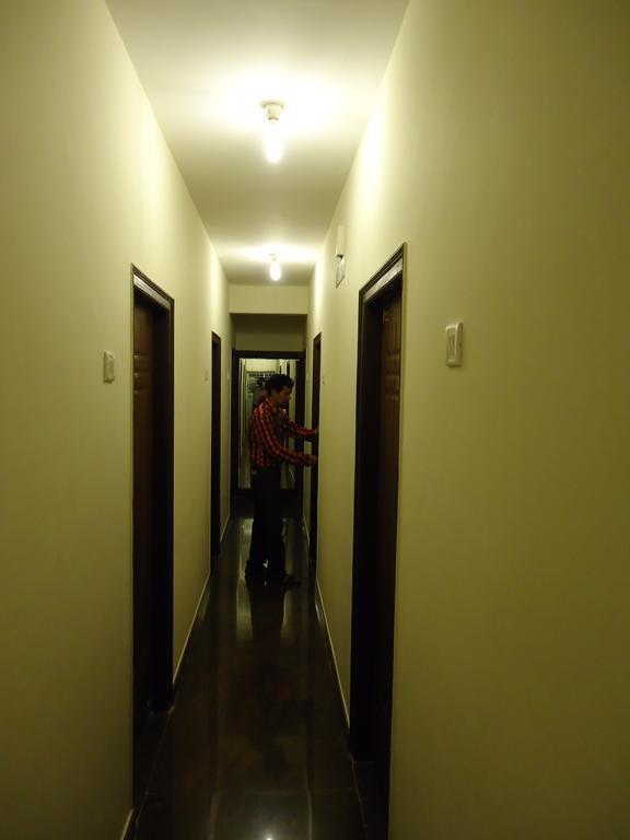 Maple Inn Budget Hotel 班加罗尔 外观 照片