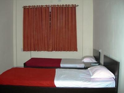 Maple Inn Budget Hotel 班加罗尔 客房 照片