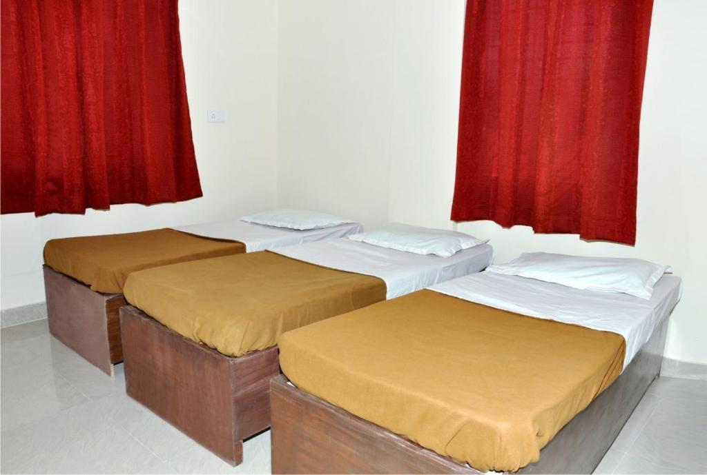 Maple Inn Budget Hotel 班加罗尔 外观 照片